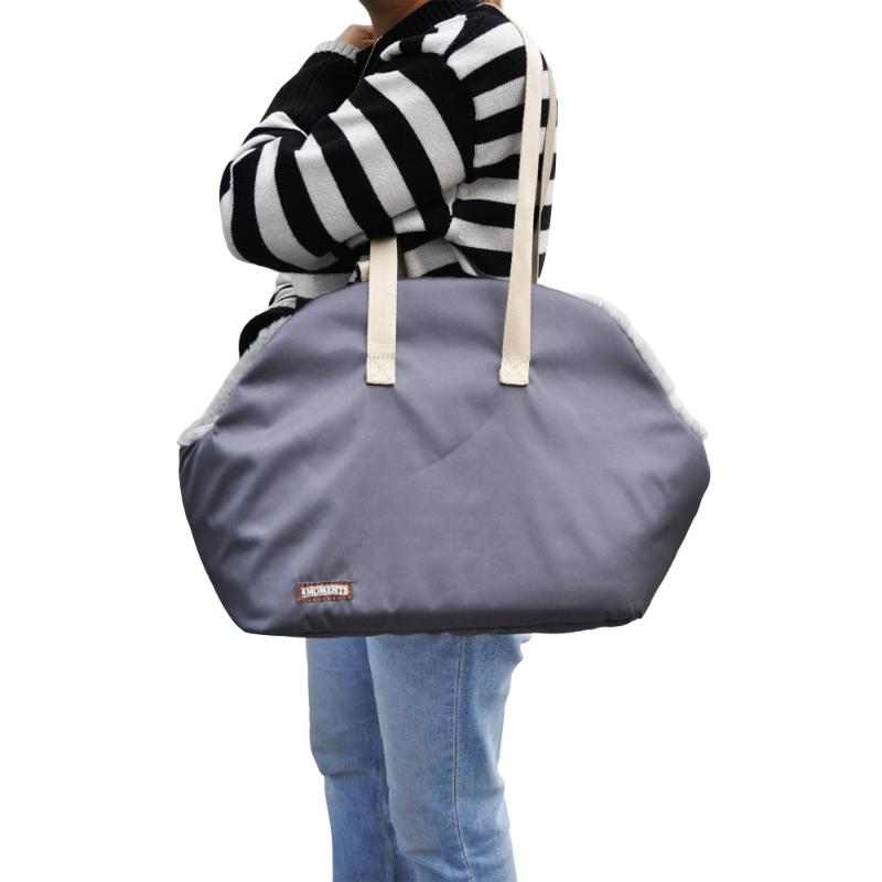 4-moments-bolso-mascota-verde-militar-44x31x17-cm