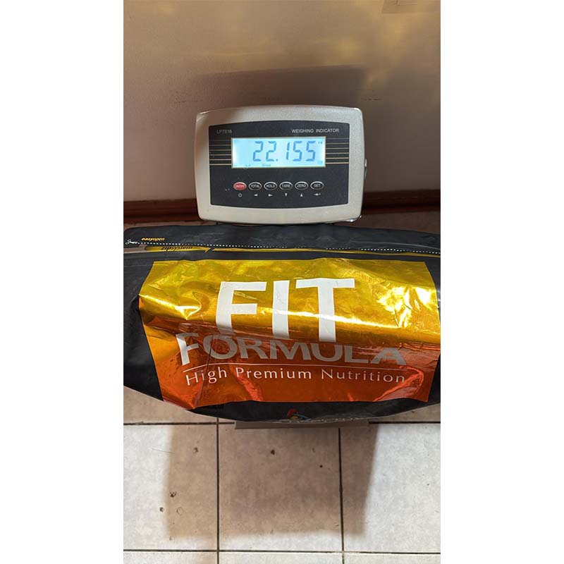 fit-formula-alimento-perro-adulto-rasgado-sellado