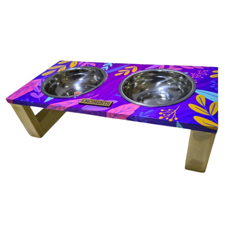 4-moments-comedero-hojas-moradas